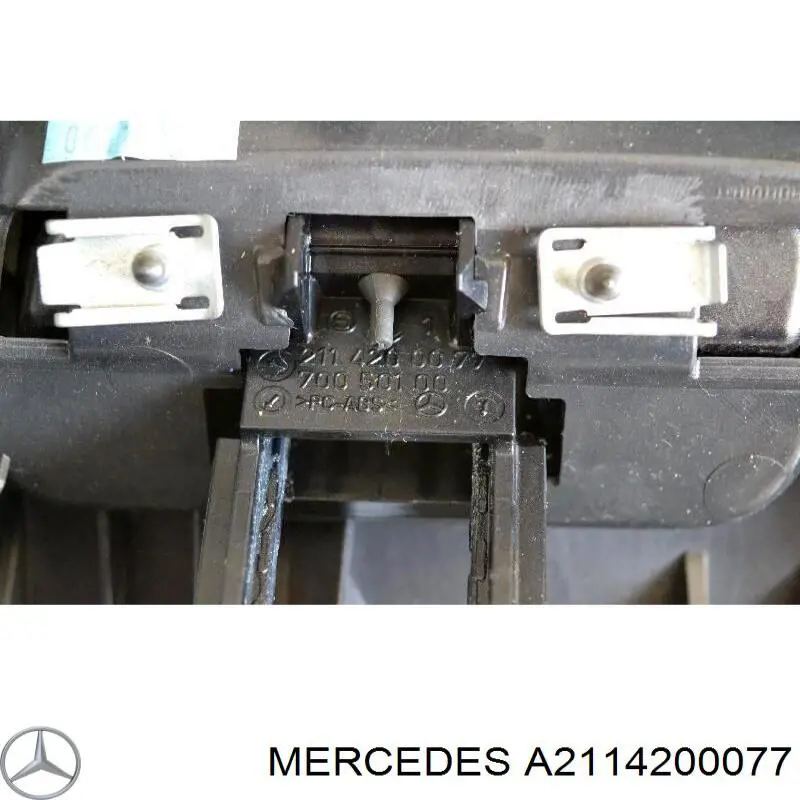  A2114200077 Mercedes