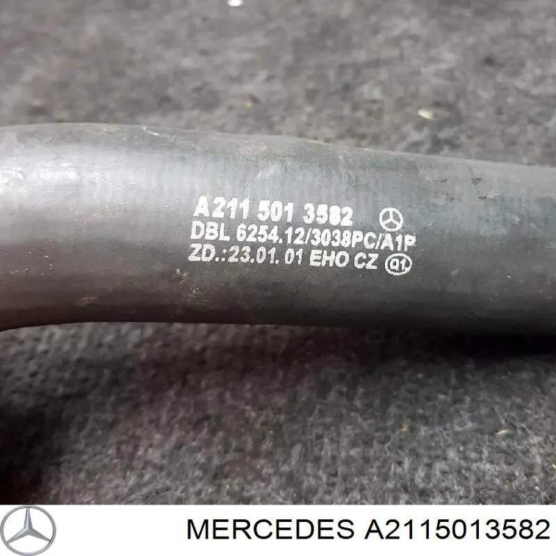 Патрубок радиатора A2115013582 Mercedes