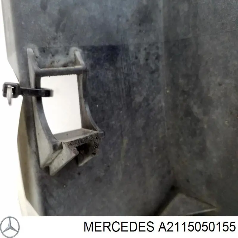 Диффузор вентилятора Mercedes A2115050155