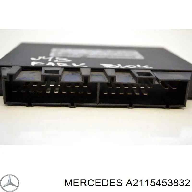 A2115453832 Mercedes módulo de direção (centralina eletrônica de sensor de estacionamento)