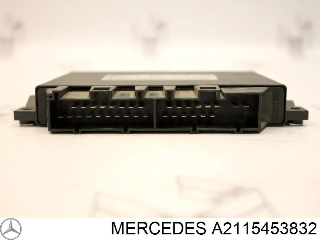 Модуль управления парктроником 2115406545 Mercedes