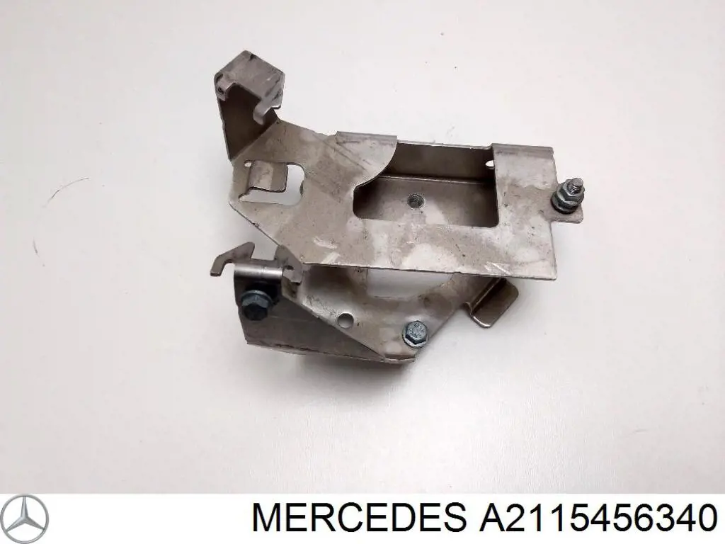  Mercedes A2115456340 цена, от 12.67 USD