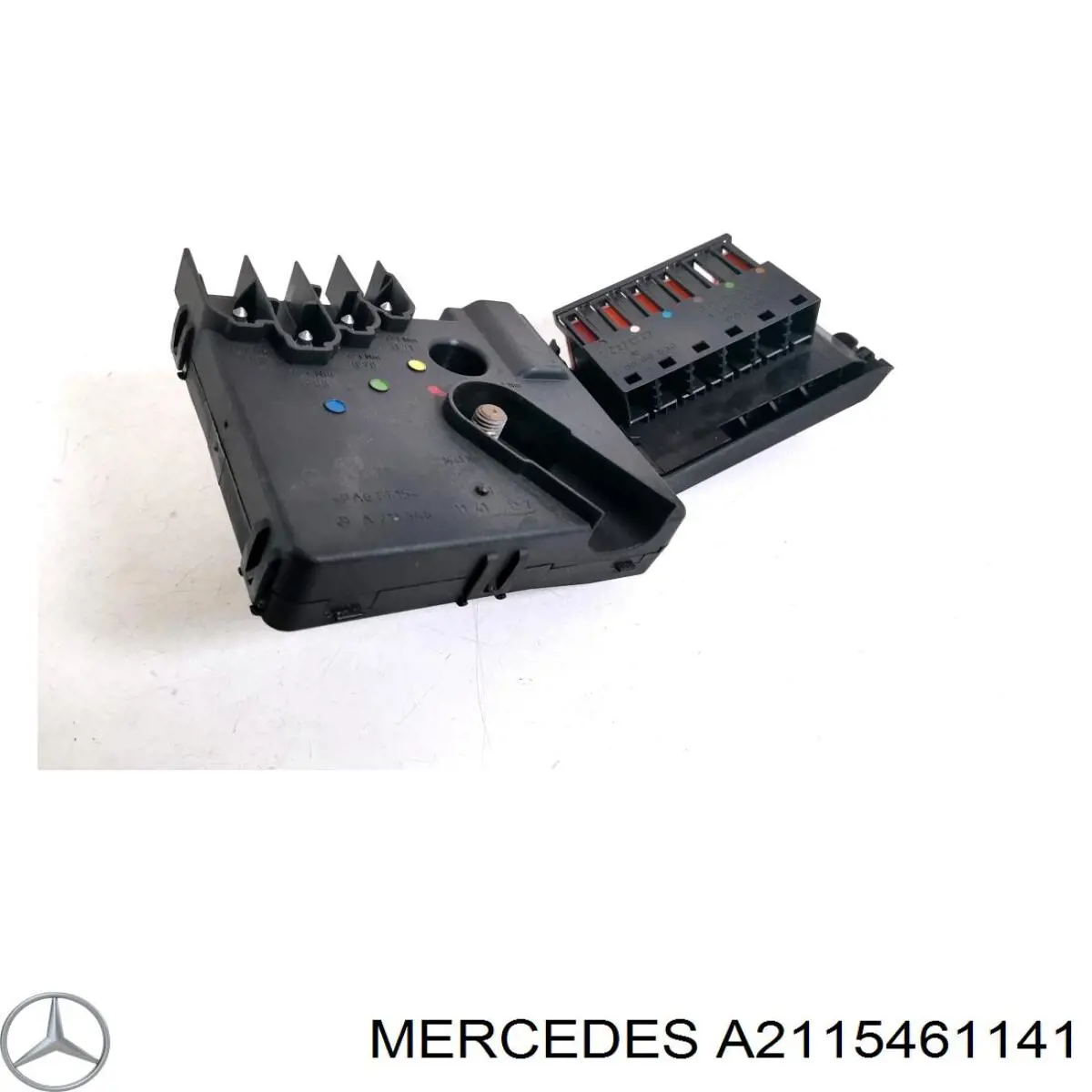 Купить A2115461141 Mercedes Колодка соединительная плюсового кабеля