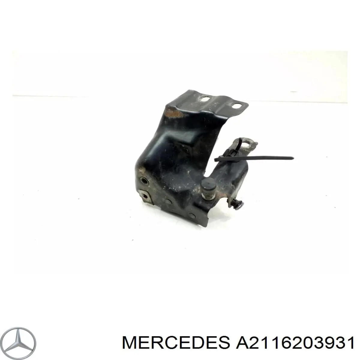 Купить A2116203931 Mercedes Крепление бампера