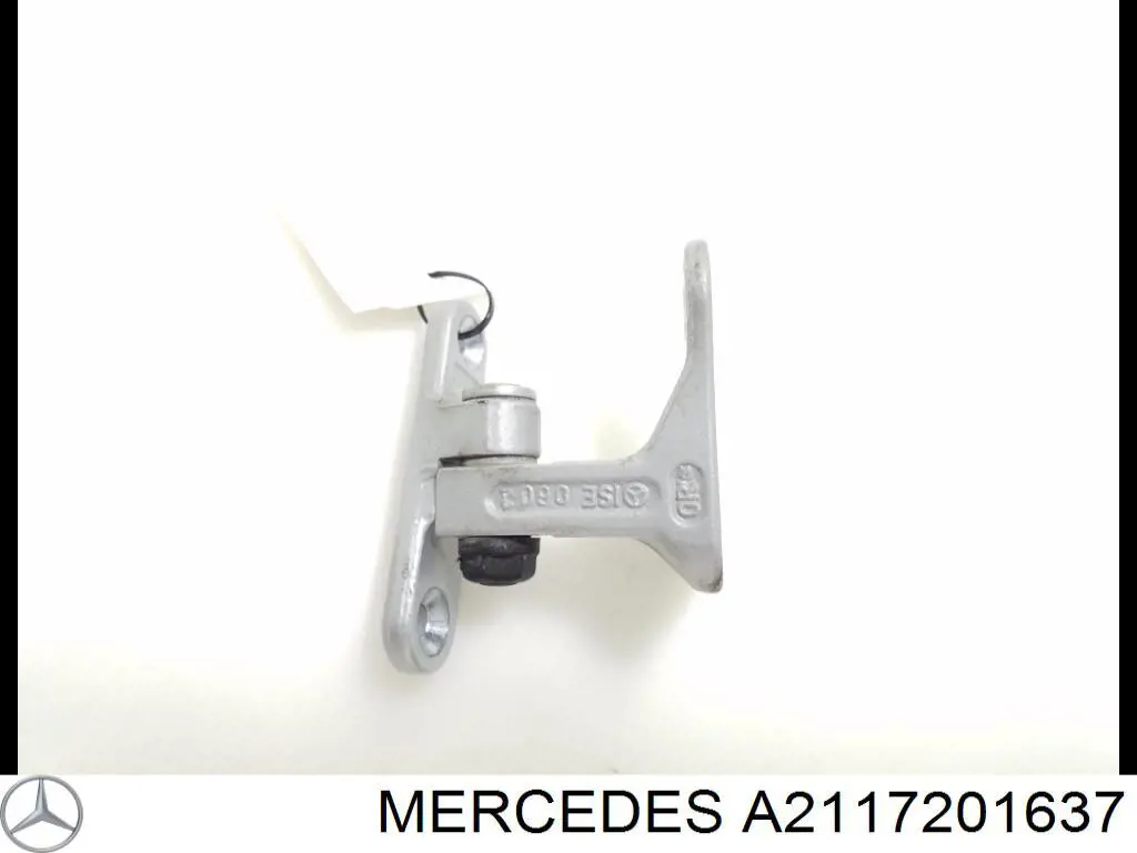 Петля двери передней правой A2117201637 Mercedes