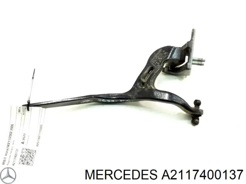 Купить A2117400137 Mercedes Петля задней багажной, 3/5 -ой двери