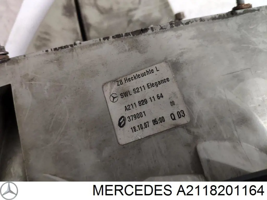 A2118201164 Mercedes Фонарь задний
