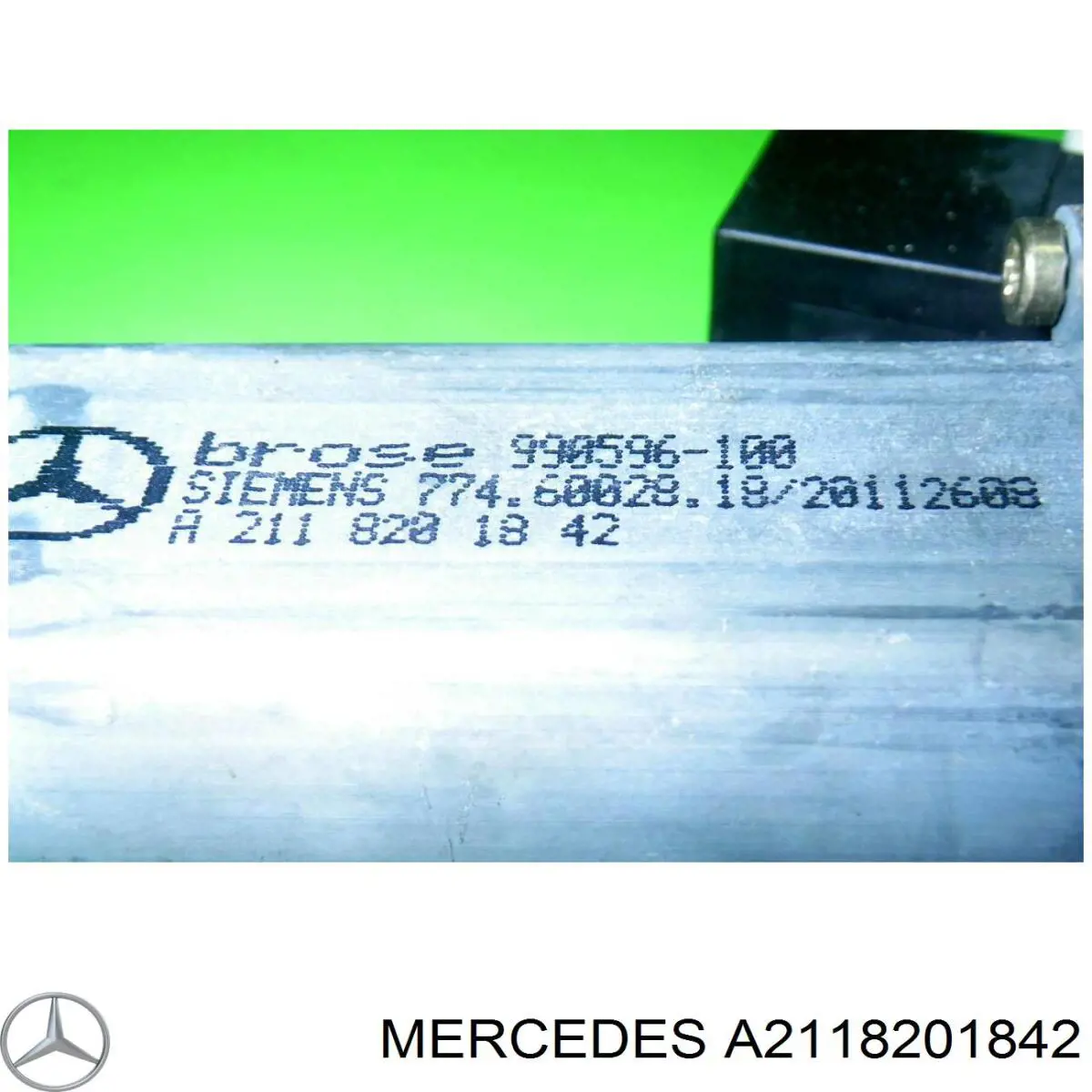 Мотор стеклоподъемника двери передней, правой Mercedes 2118201842