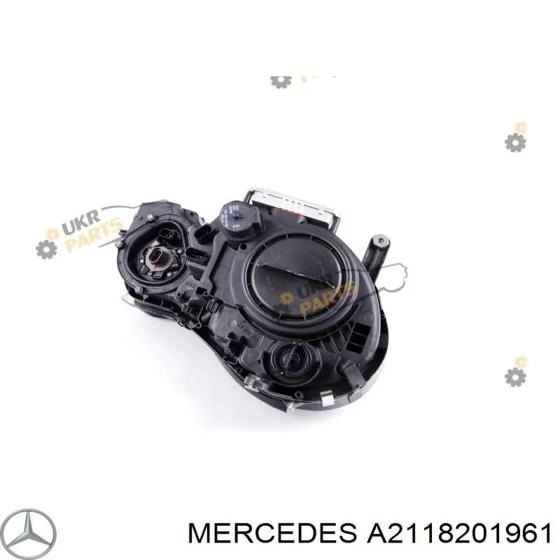 A2118201961 Mercedes фара левая