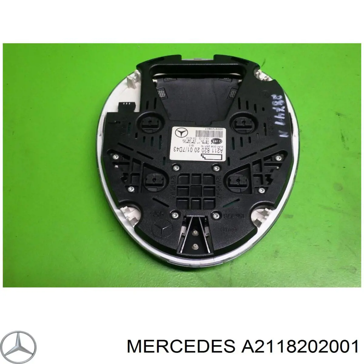 A2118202001 Mercedes quebra-luz de iluminação de salão (de cabina)