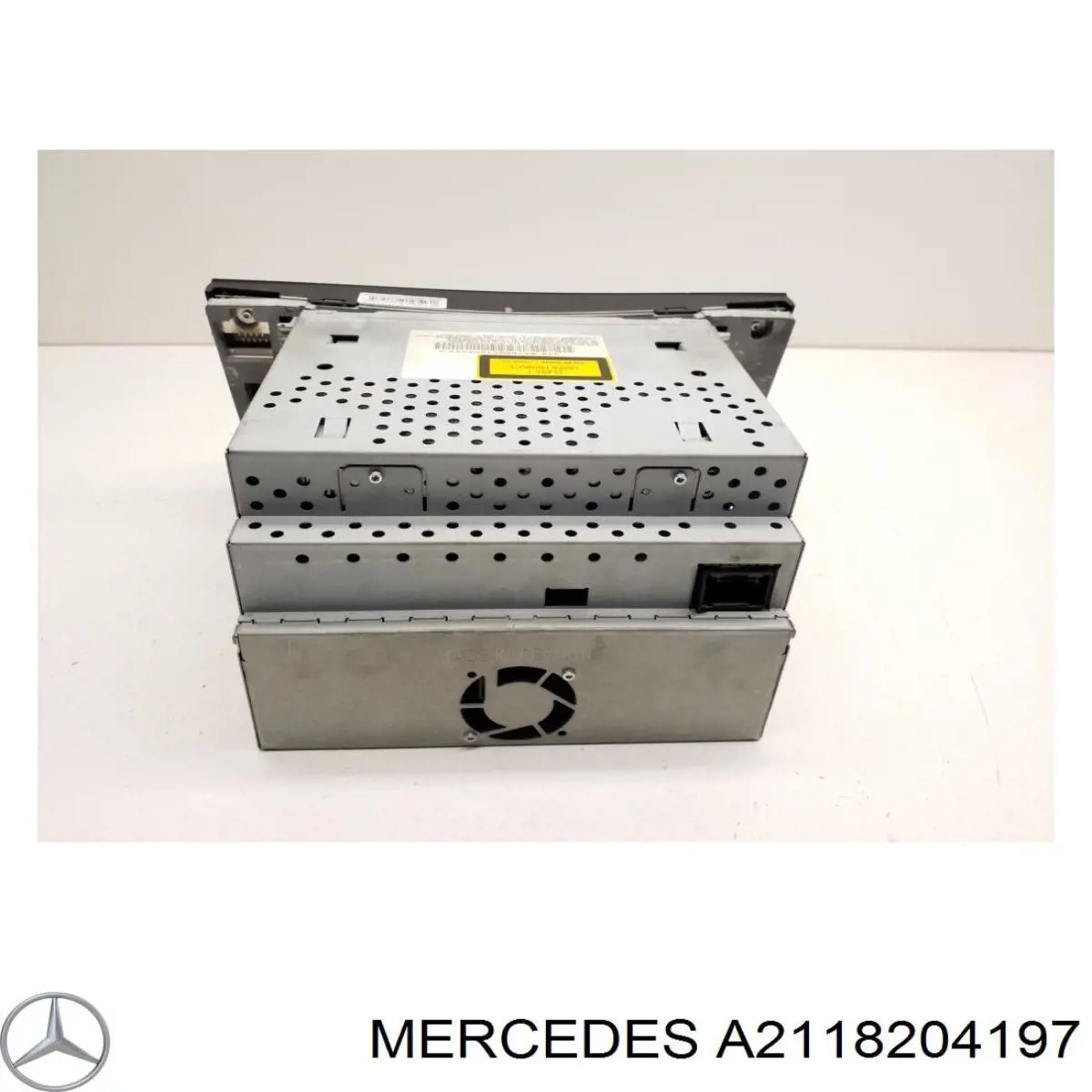 Купить 2118704789 Mercedes Заводская магнитола