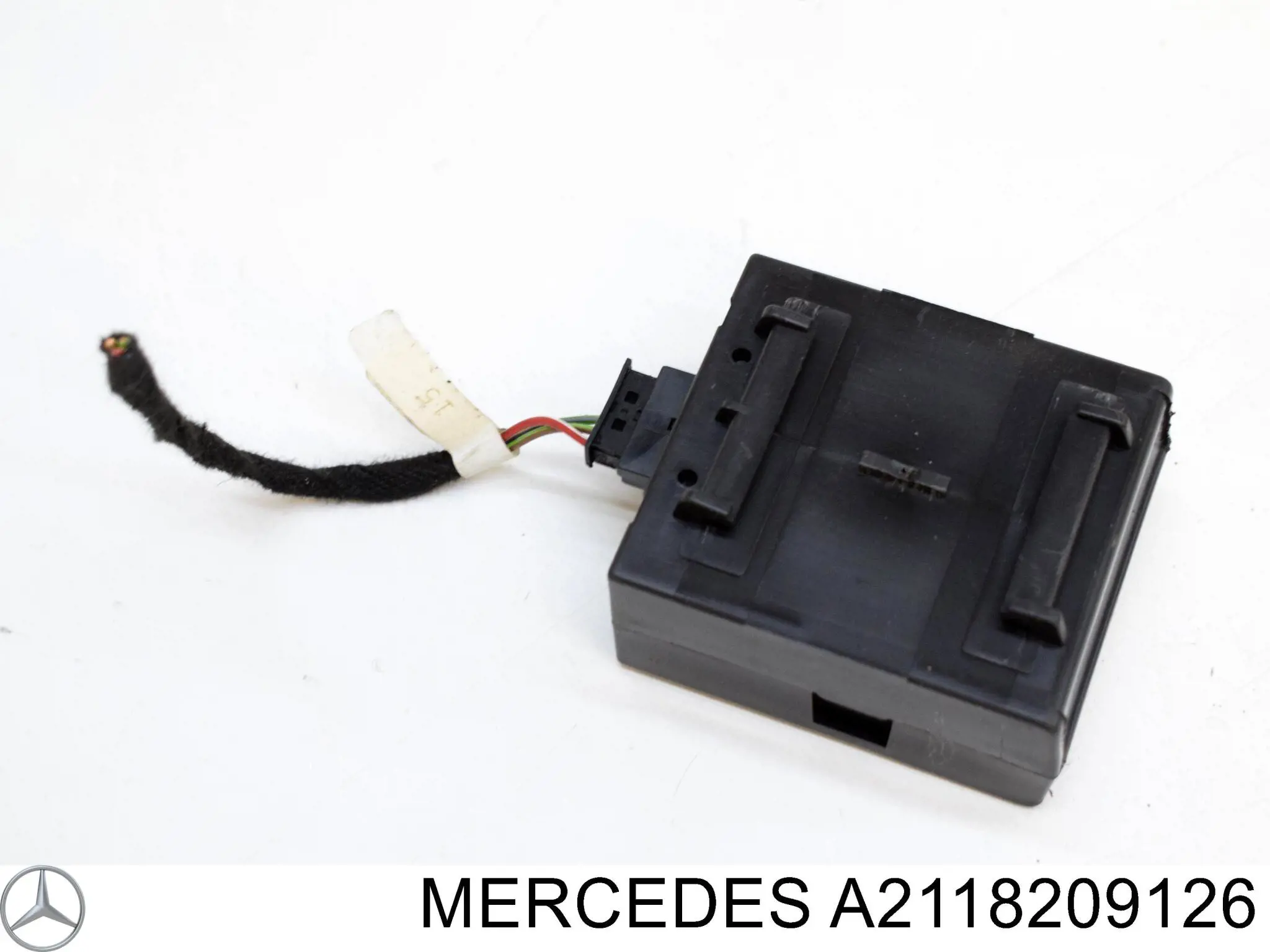 Брелок управления сигнализацией Mercedes A2118209126