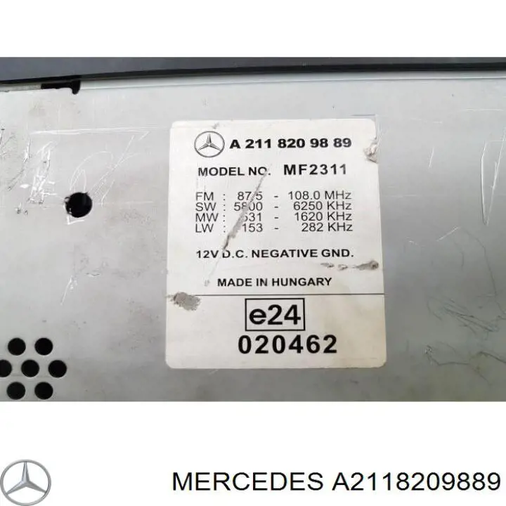 Магнитола (радио AM/FM) Mercedes A2118209889
