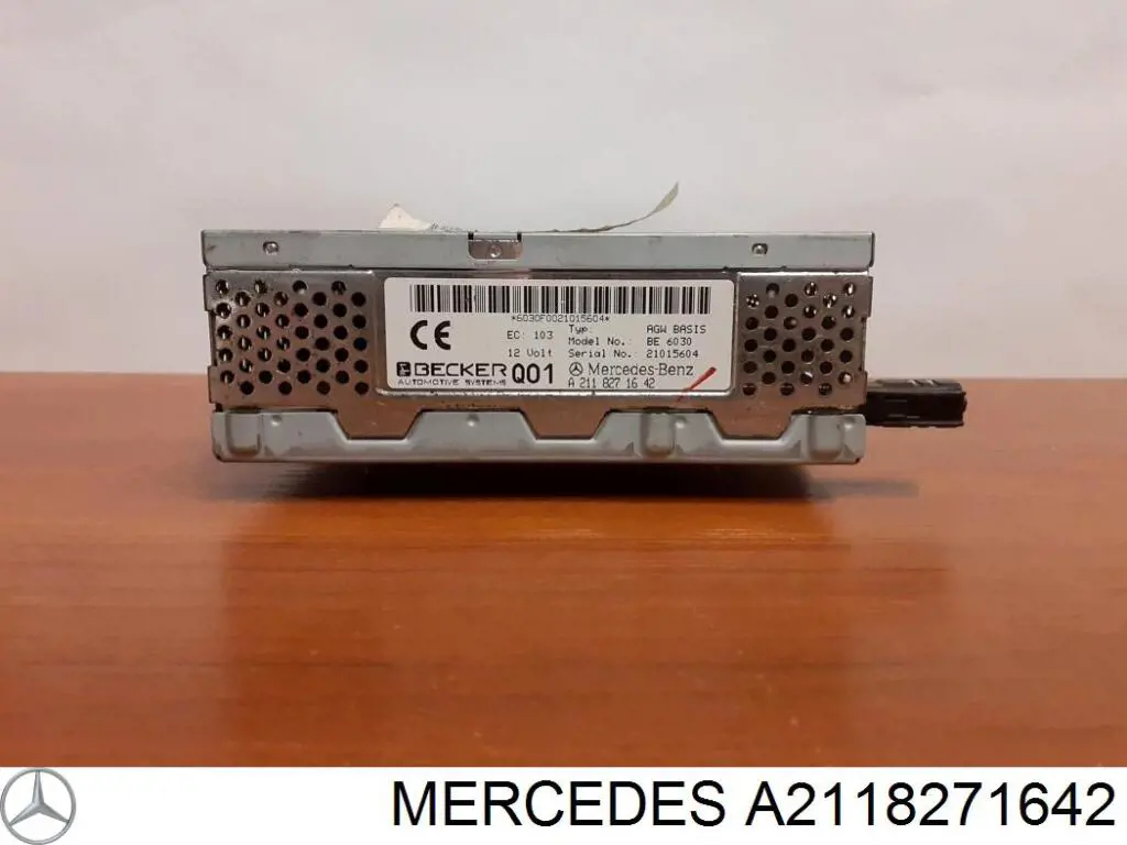 Усилитель звука аудиосистемы 2118274142 Mercedes