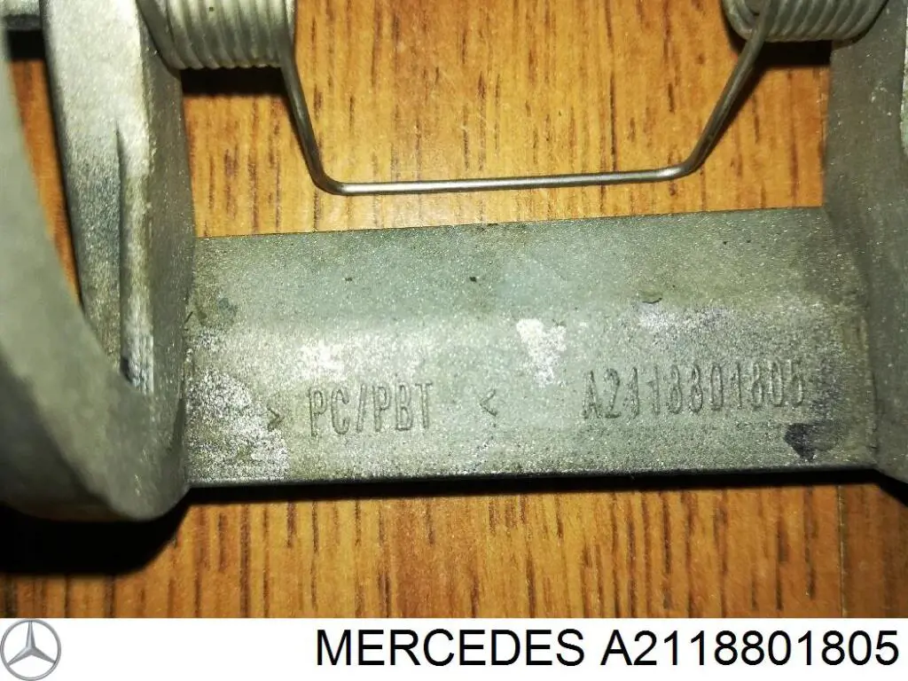 A2118801805 Mercedes placa sobreposta do injetor de fluido para lavador da luz dianteira