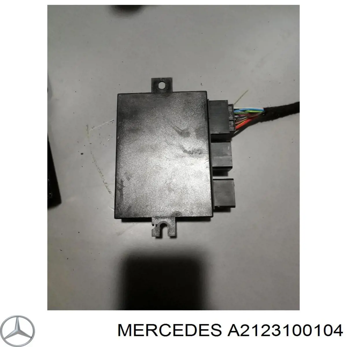 A2123100104 Mercedes 