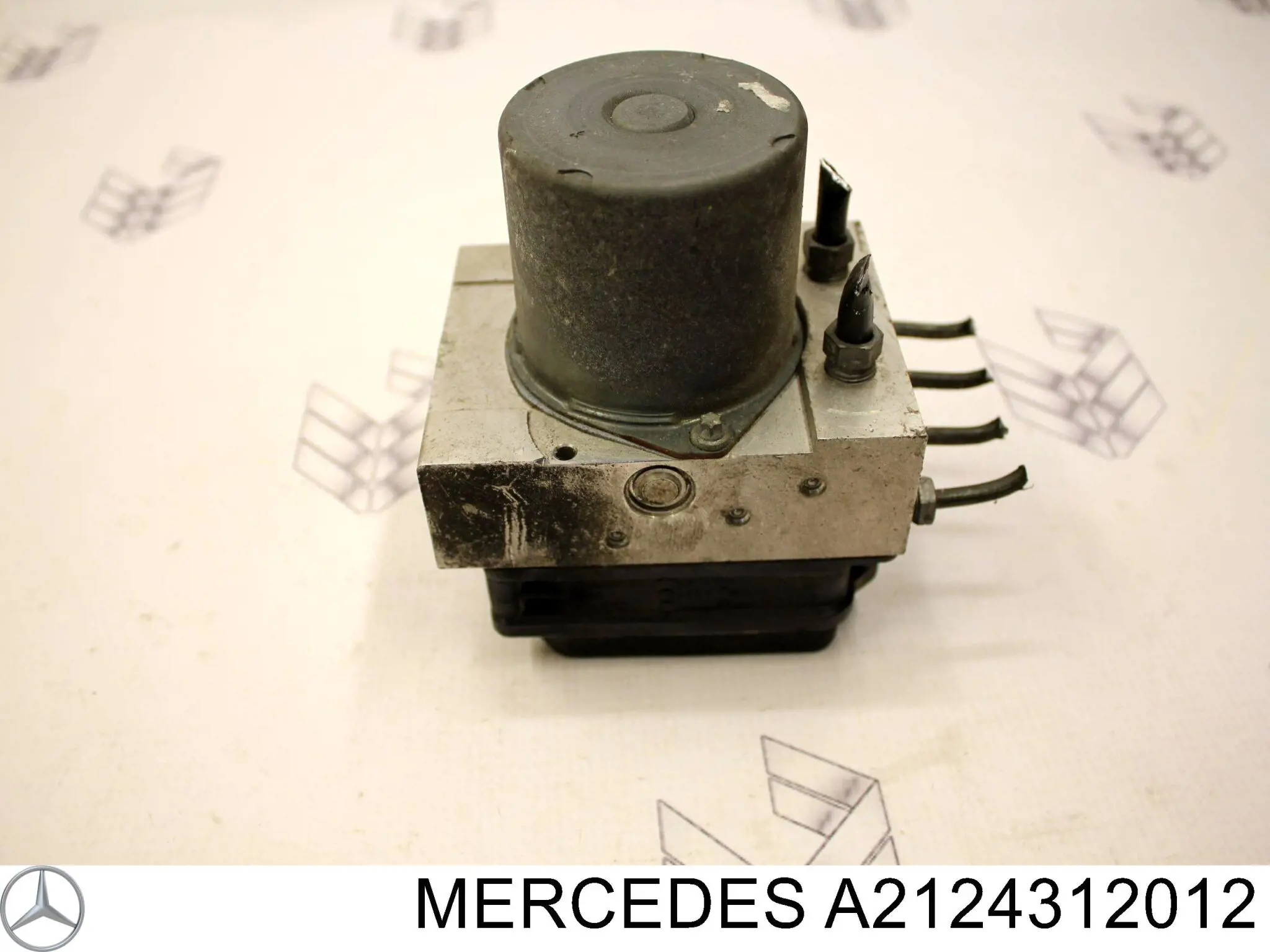 2124312012 Mercedes Насос АБС (ABS) главного тормозного цилиндра