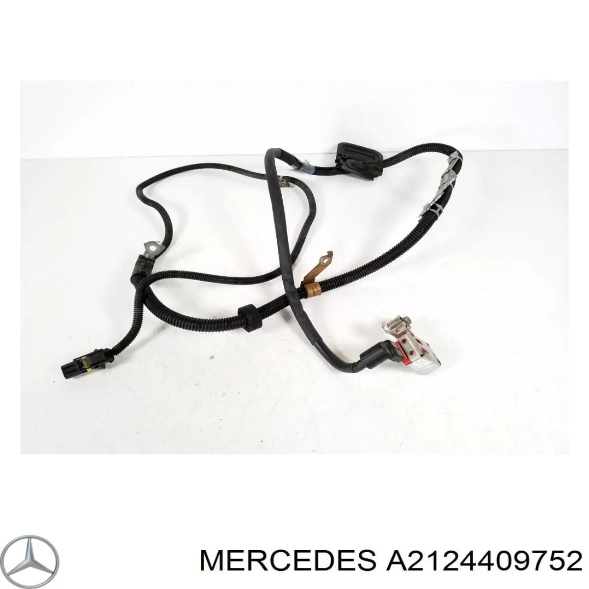 2124409752 Mercedes 