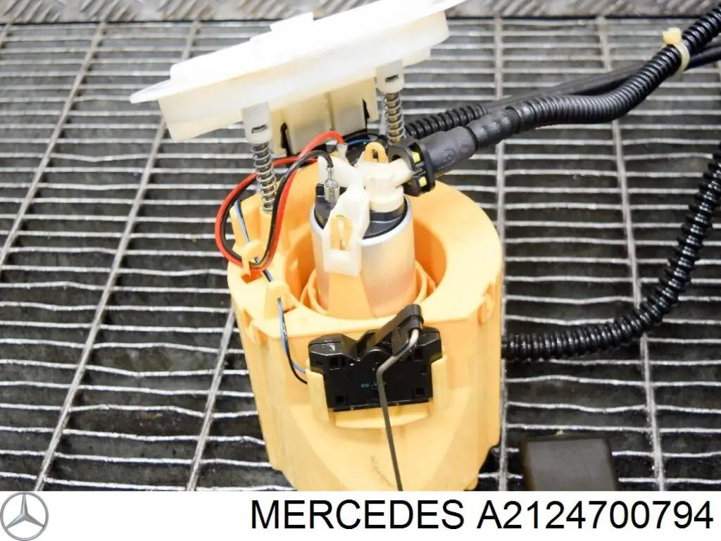 Датчик уровня топлива в баке левый Mercedes A2124700794 цена, от 17.74 USD