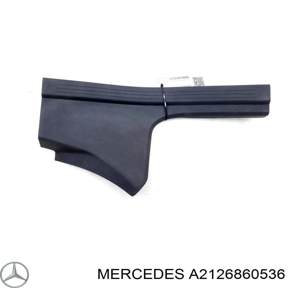 A2126860536 Mercedes накладка дверного порога внутренняя задняя левая
