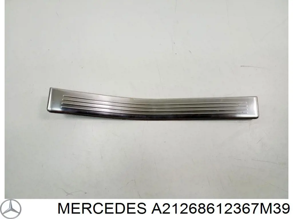 A21268612367M39 Mercedes 