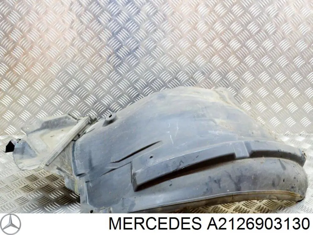 A2126903130 Mercedes guarda-barras direito traseiro do pára-lama dianteiro