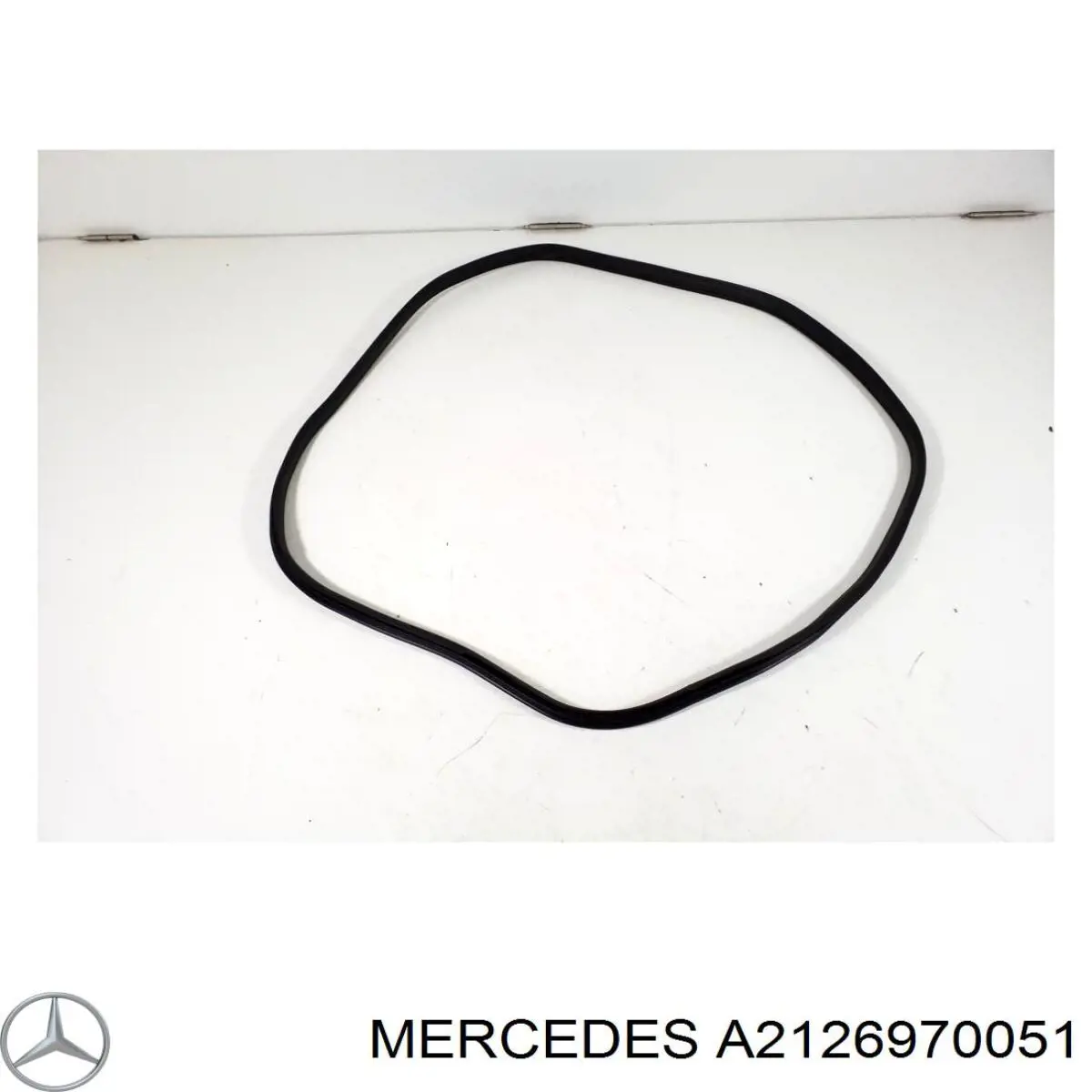 2126970051 Mercedes 