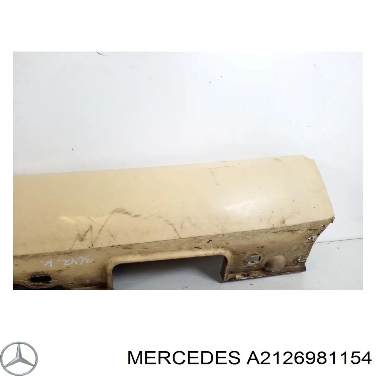 Купить A21269811549999 Mercedes Накладка (молдинг) порога наружная левая