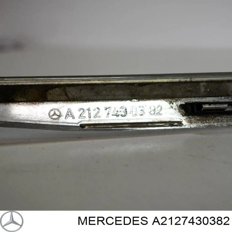 Купить PBZ97004A Signeda Молдинг крышки багажника