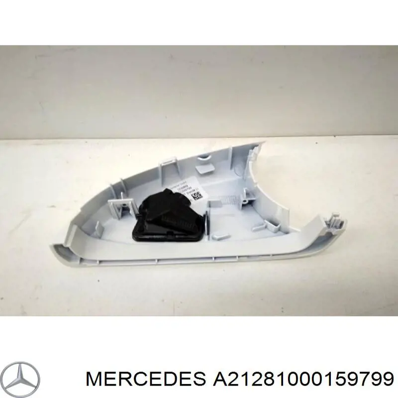 Накладка левого зеркала заднего вида Mercedes A2128100015
