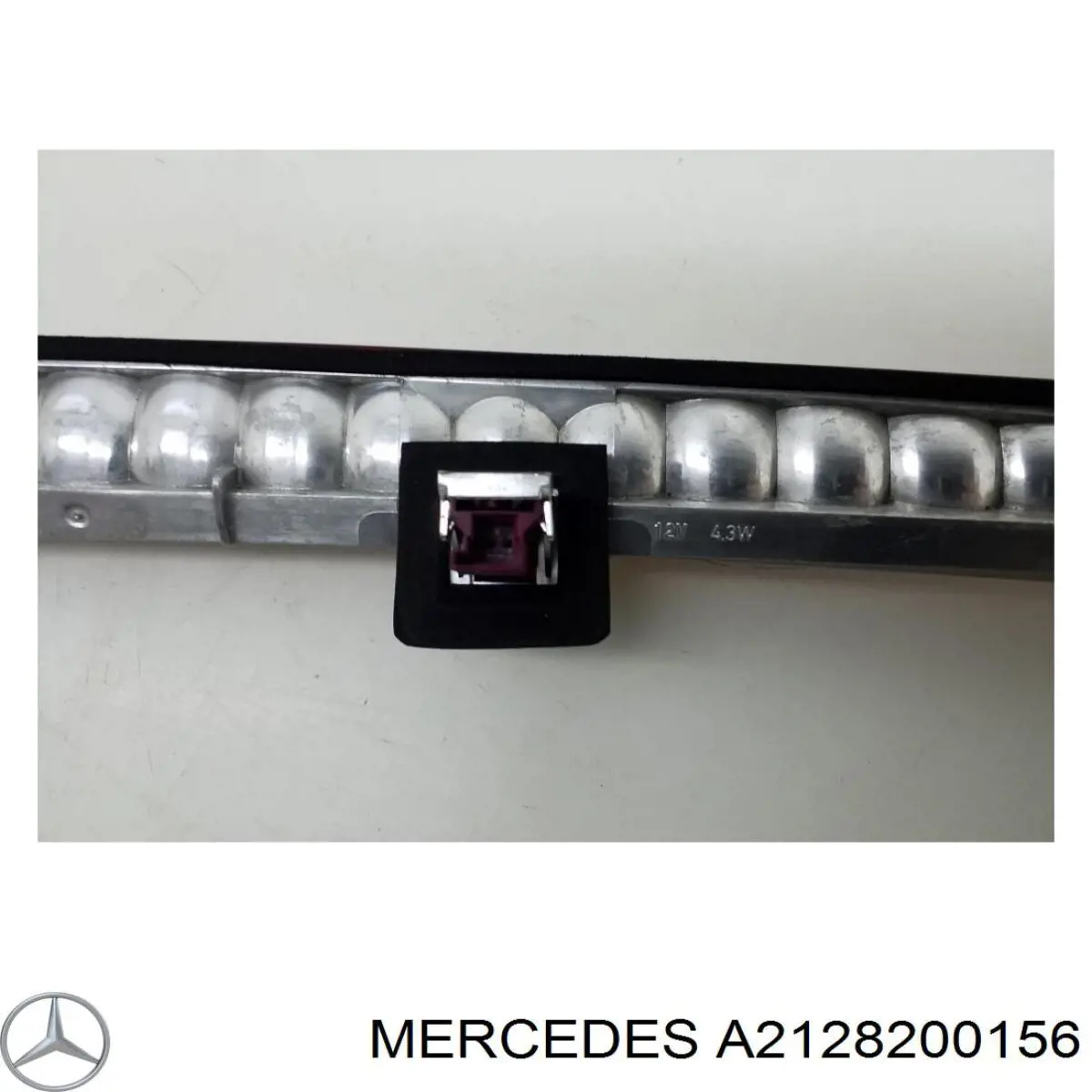 Фонарь сигнала торможения Mercedes A2128200156 цена, от 31.67 USD
