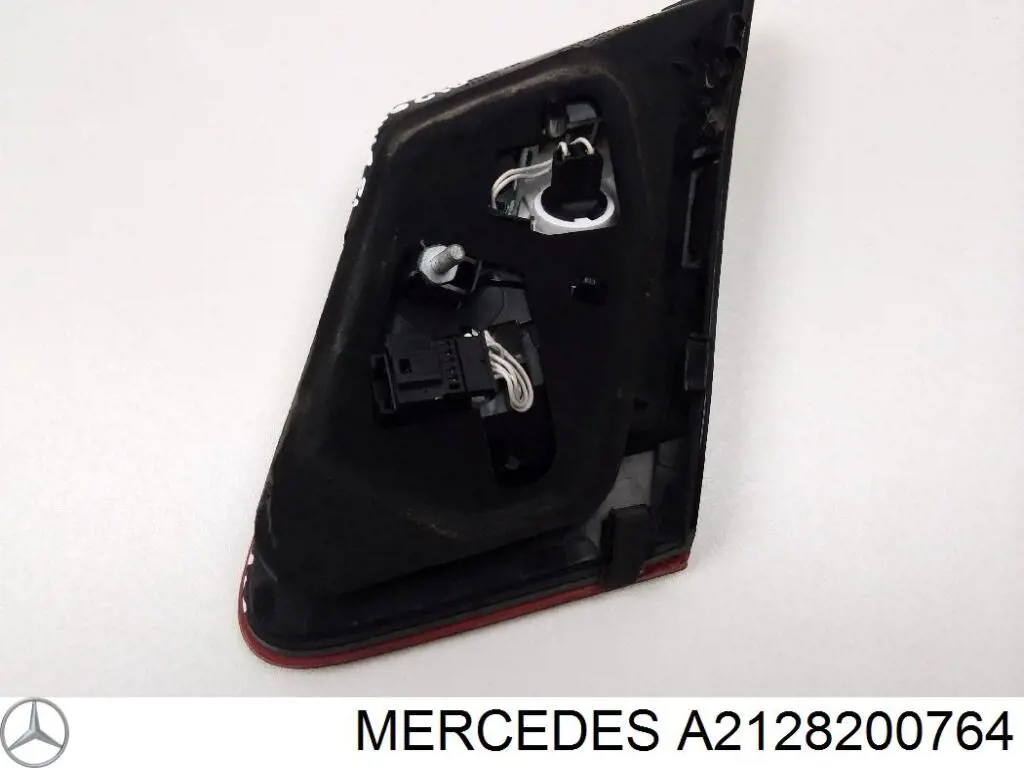 Фонарь задний левый, внутренний Mercedes 2129060158 цена, от 36.66 USD