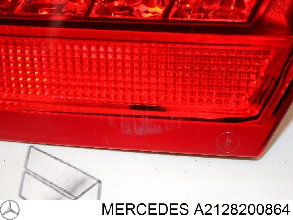 Фонарь задний правый, внутренний Autotechteile 1408258 цена, от 25.34 USD