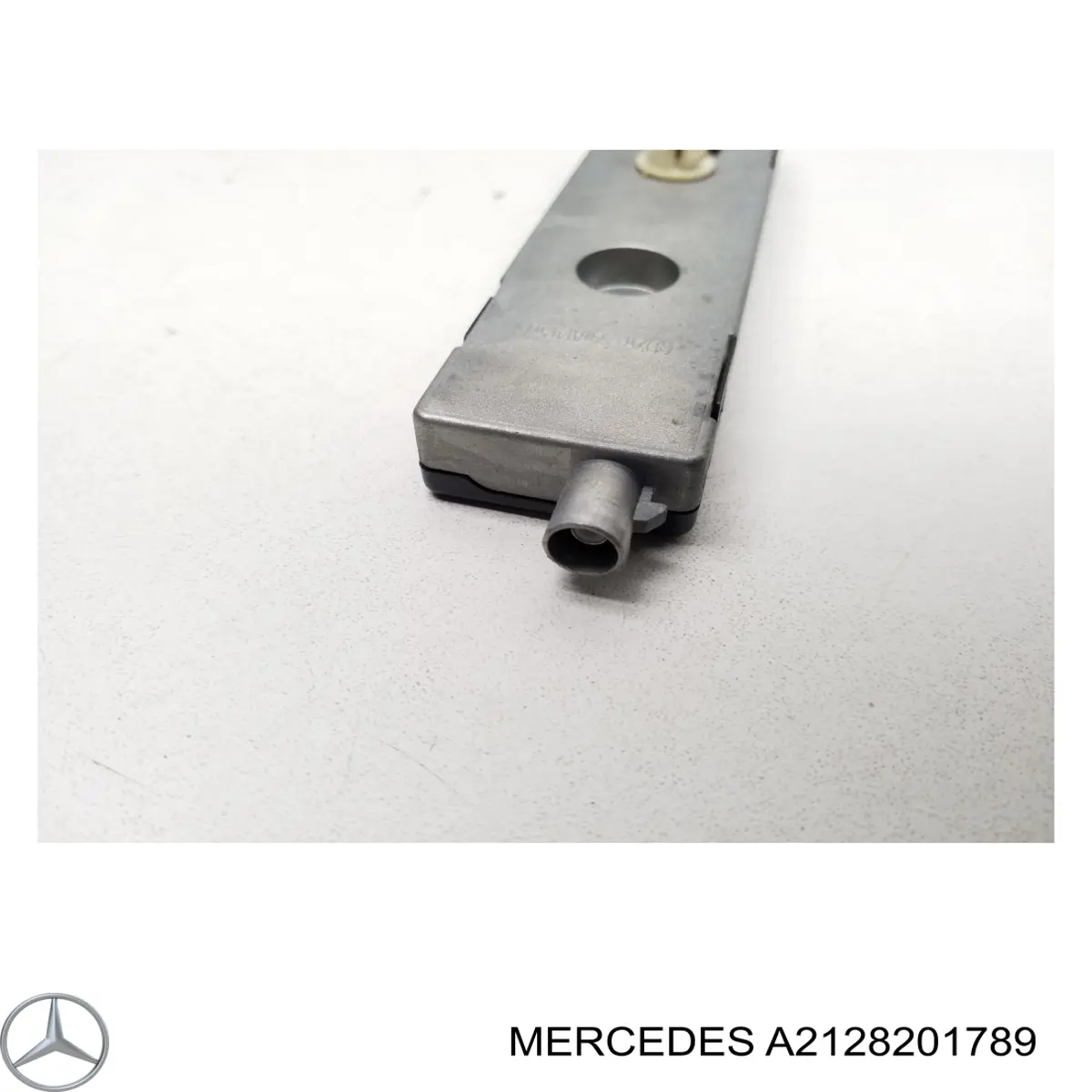  Mercedes 2128201789 цена, от 11.40 USD
