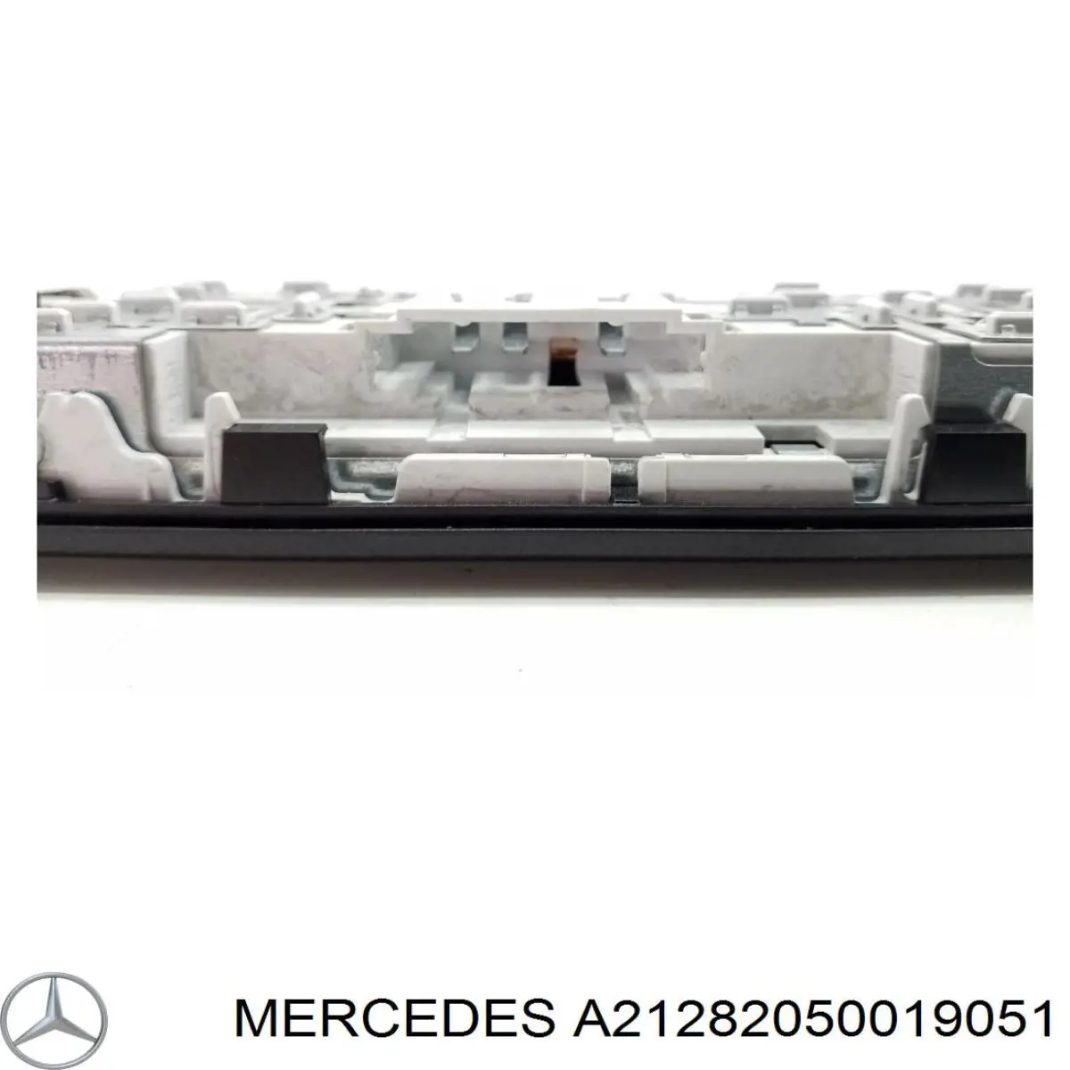  Mercedes A21282050017H52