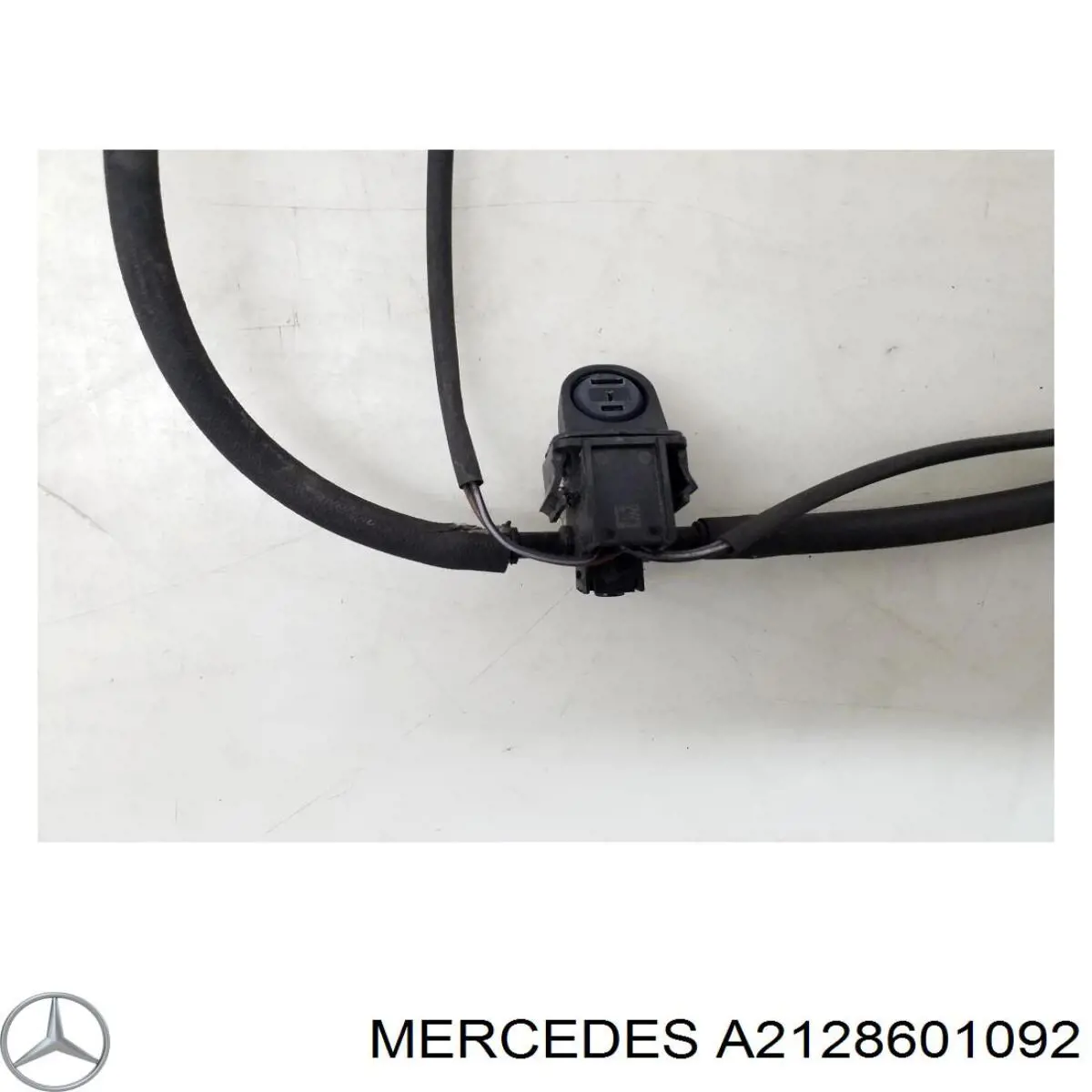 Mercedes A2128601092
