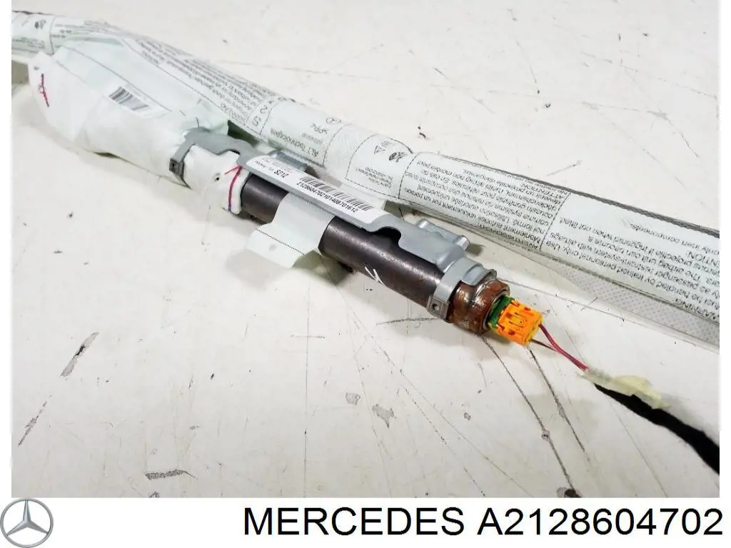 Купить 2128604702 Mercedes Шторка боковая, левая