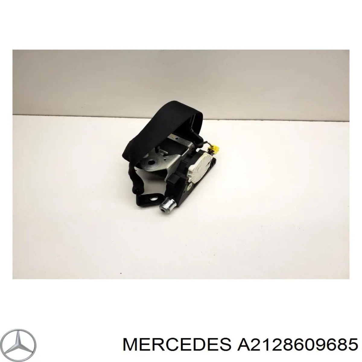 Ремень безопасности задний правый Mercedes A2128609685 цена, от 57.01 USD
