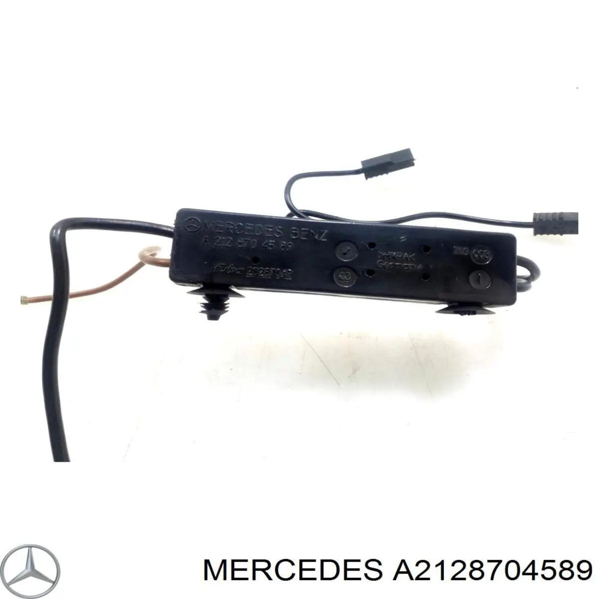 2128704589 Mercedes 