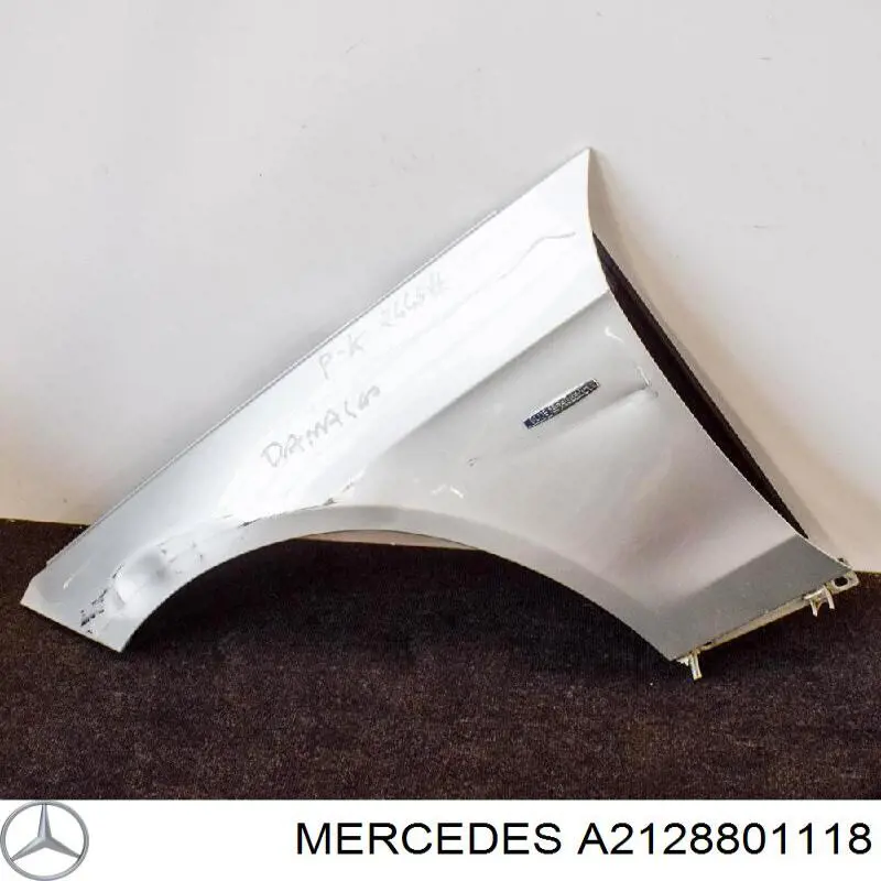 Крыло переднее левое A2128801118 Mercedes