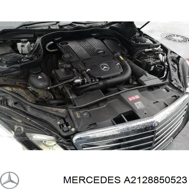  Решетка бампера Mercedes E 
