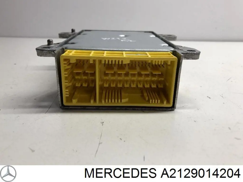 Модуль-процессор управления подушкой безопасности (ЭБУ AIRBAG) A2129014204 Mercedes