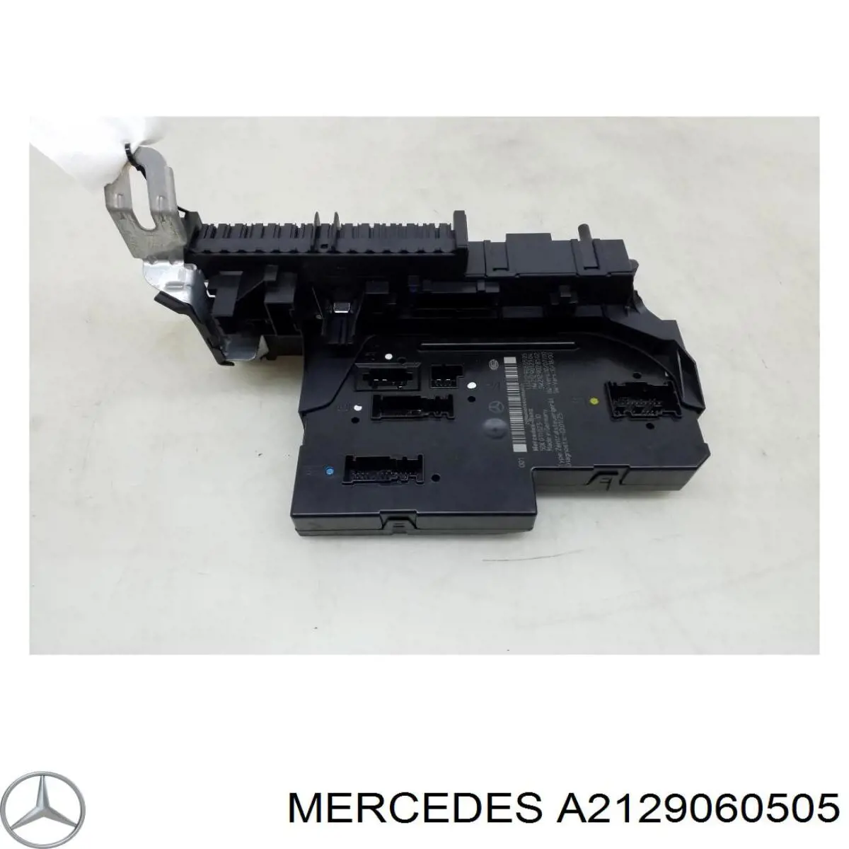 2129060505 Mercedes 