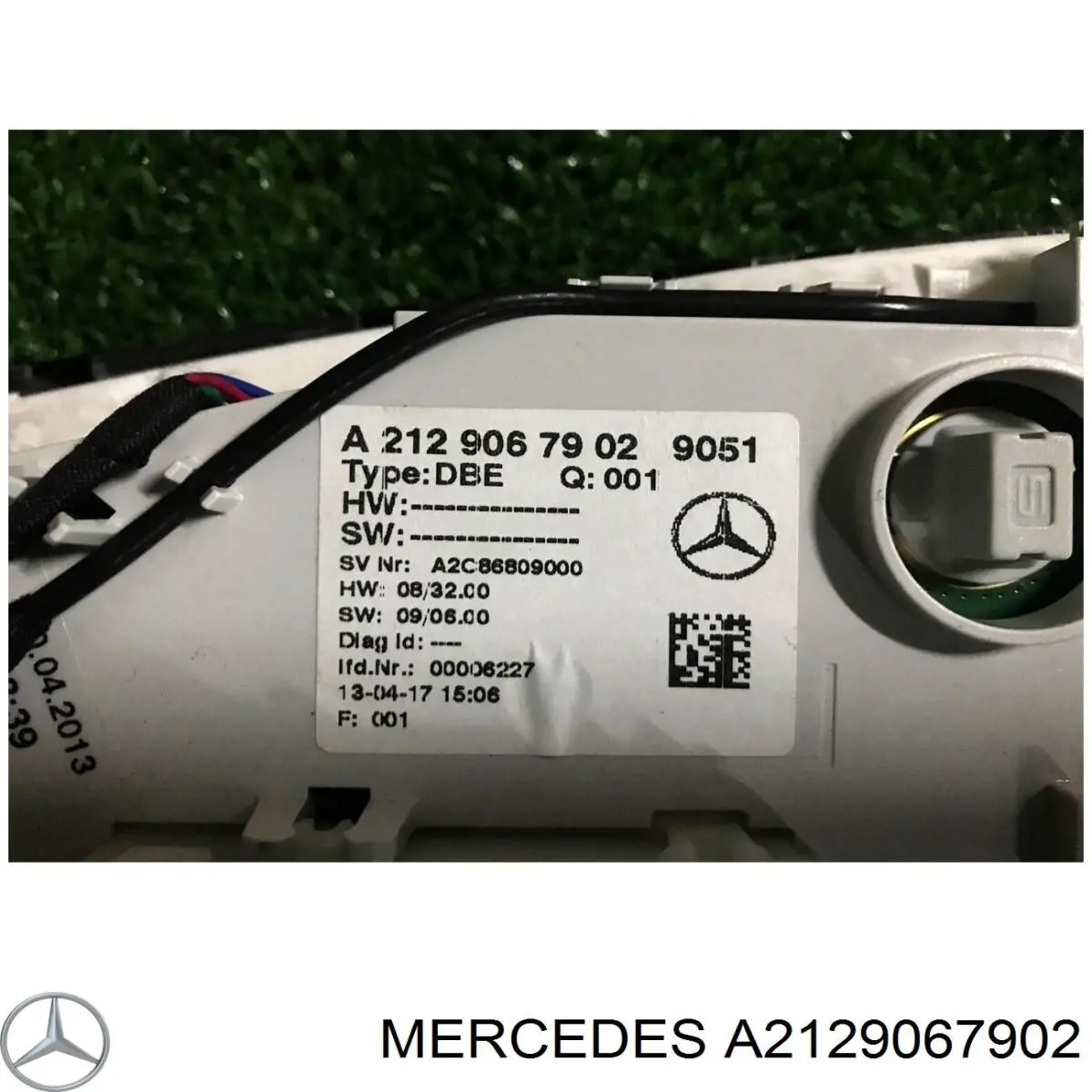 A2129067902 Mercedes Лампочка освещения салона