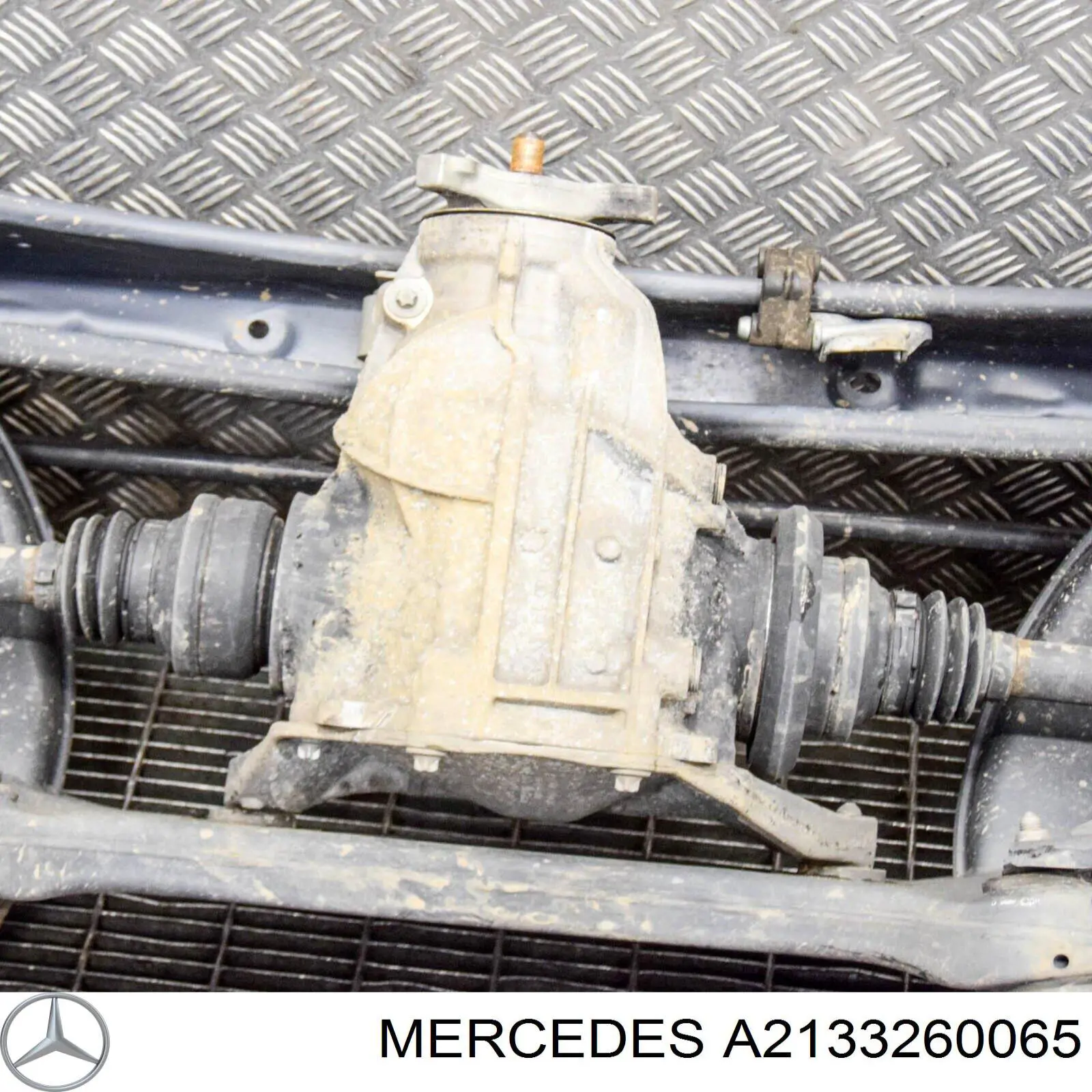 Стабилизатор задней подвески Mercedes 2133260065