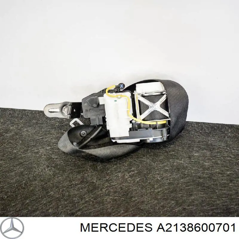 A2138600701 Mercedes Ремень безопасности передний правый