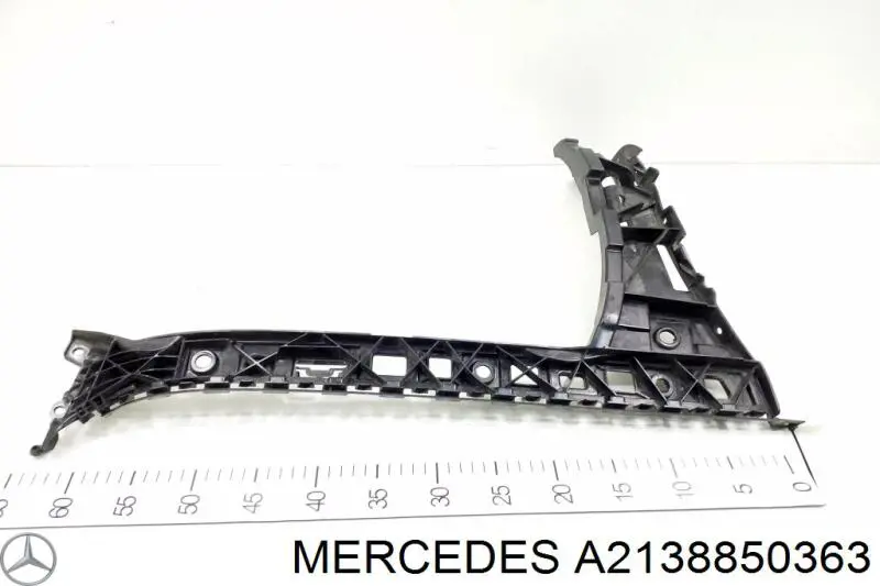 Направляющая заднего бампера левая Mercedes A2138850363 цена, от 16.26 USD
