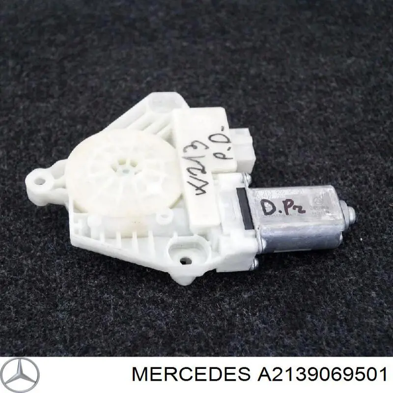 A2139069501 Mercedes мотор стеклоподъемника двери передней правой