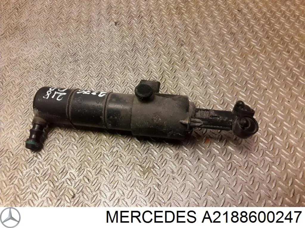 Форсунка омывателя фары передней, правой Mercedes A2188600247 цена, от 57.01 USD