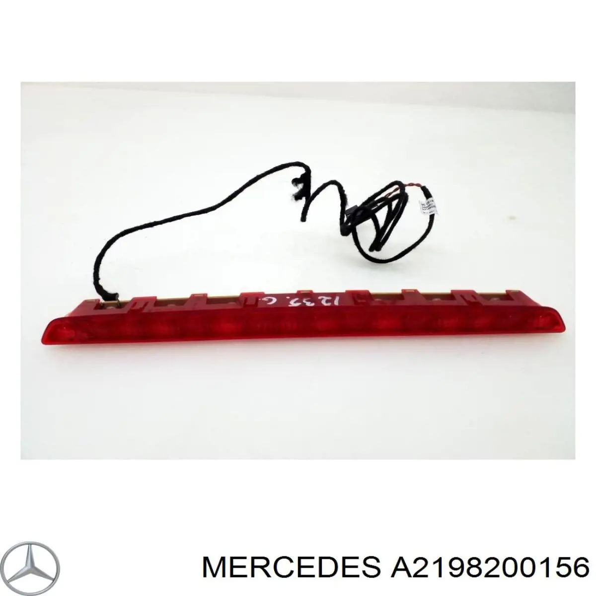 A2198200156 Mercedes Фонарь сигнальный